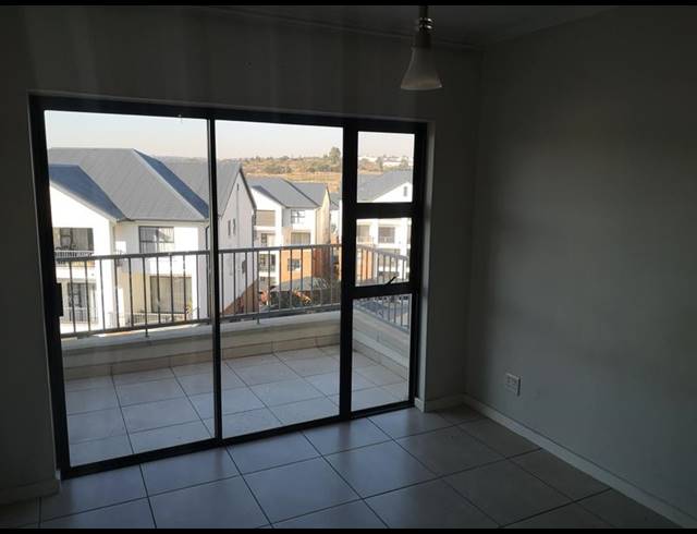 1 BEDROOM PROPERTY TO RENT IN OLIVEDALE